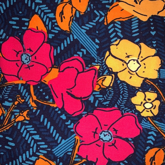 LuLaRoe Pants - LULAROE TALL AND CURVY 2 LEGGINGS